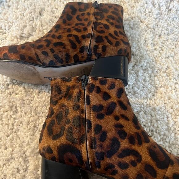 Huma Blanco Leopard Print Calf Hair Ankle Booties Size 37 - Picture 8 of 10